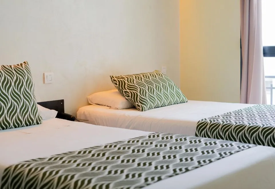 Hostal Charlotte