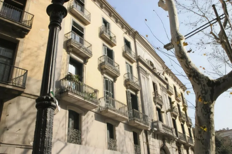 Las Ramblas Pasaje Bacardi Apartments