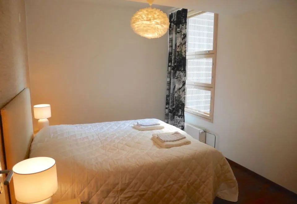 2Ndhomes Lux Kamppi Center Apt w Sauna