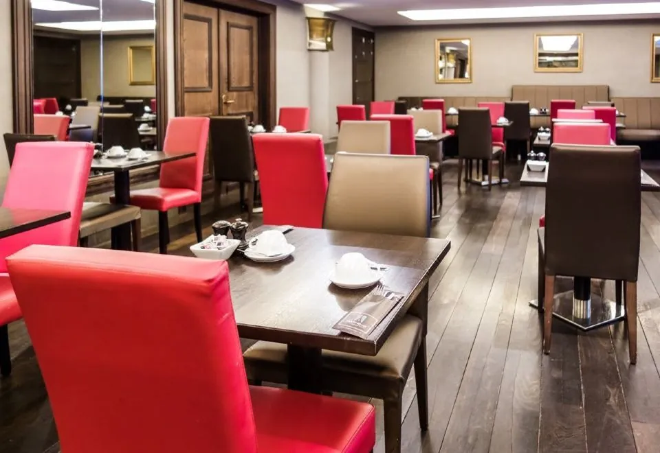 Marivaux Hotel