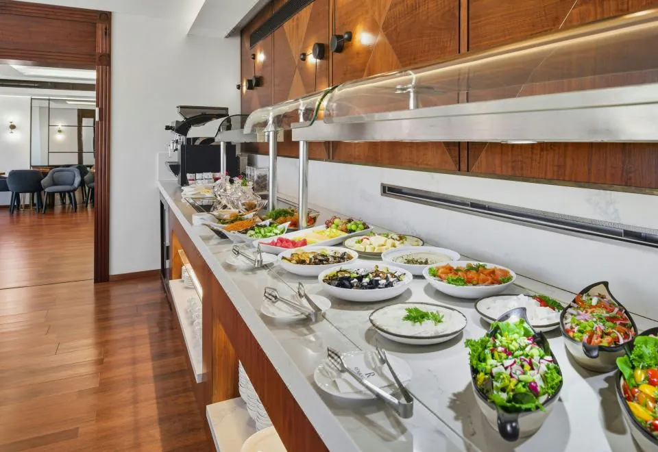 Renaissance Tel Aviv Hotel
