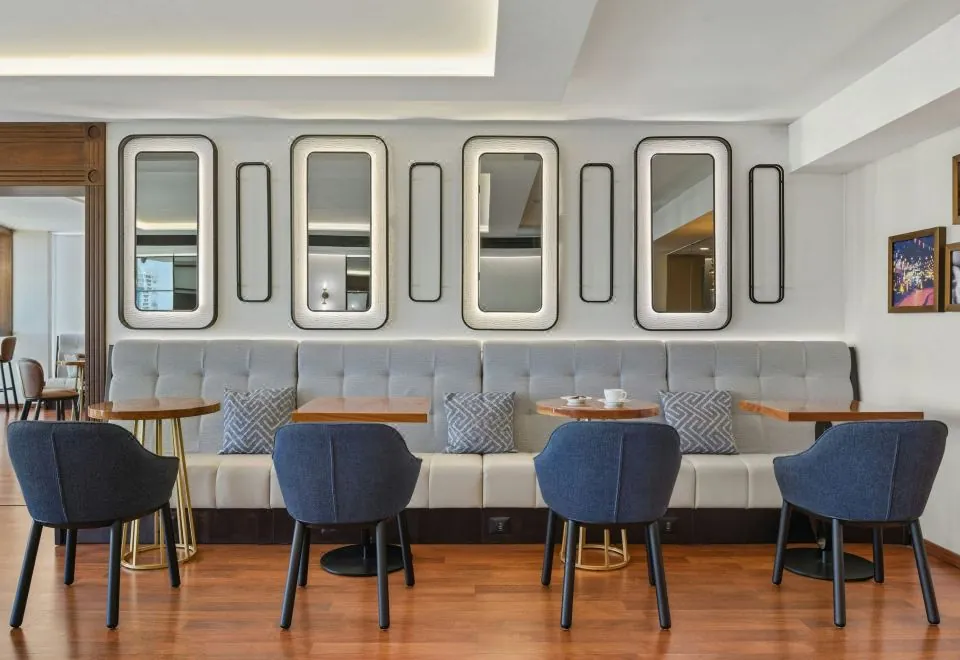 Renaissance Tel Aviv Hotel