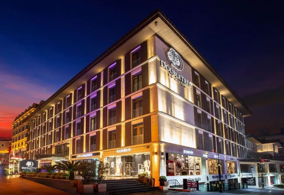 DoubleTree by Hilton Istanbul - Old Town