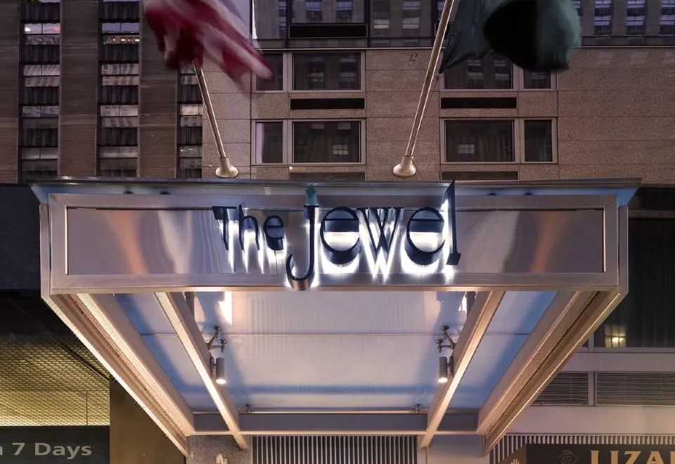 The Jewel Hotel, New York