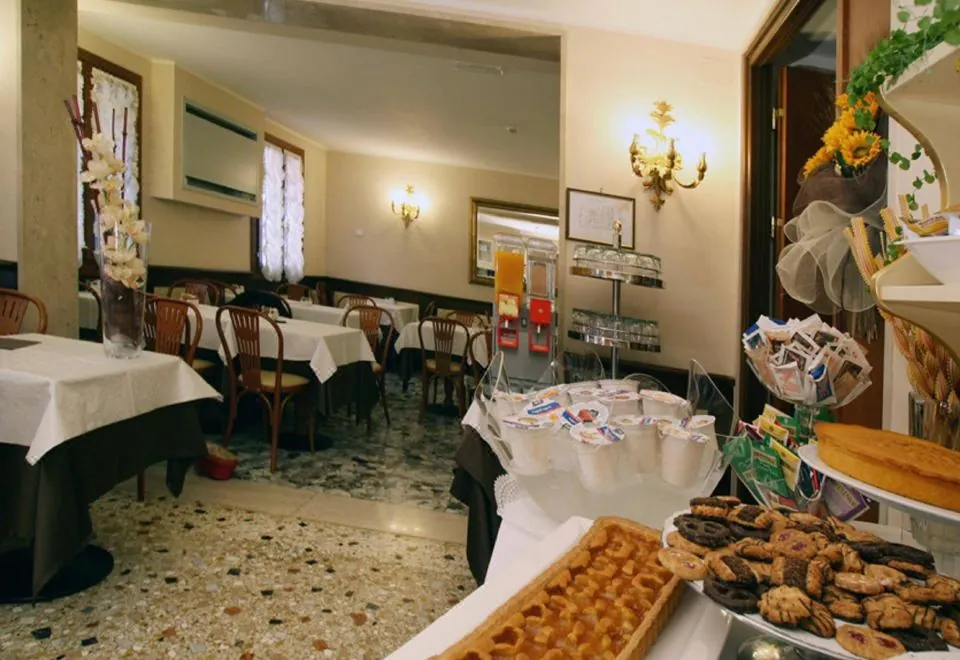 Hotel Mercurio