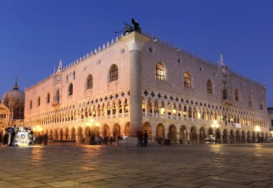 Hotel Mercurio
