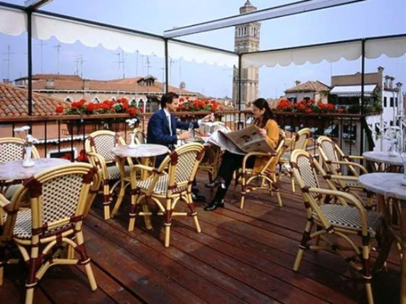 Unahotels Ala Venezia-Adults 16