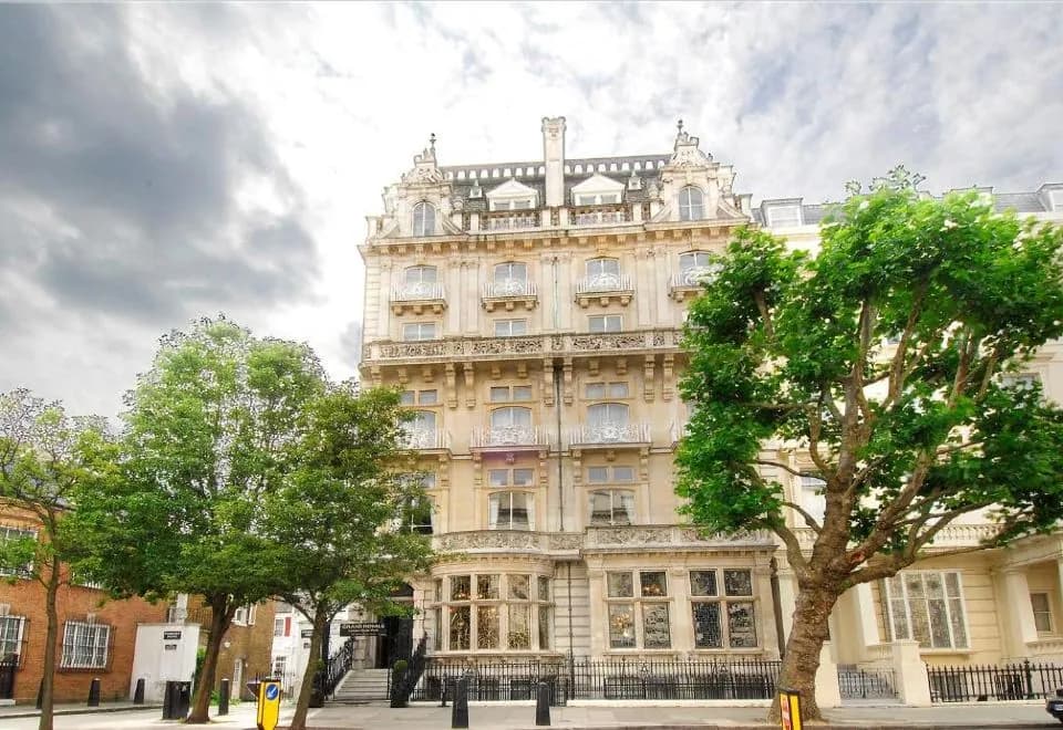 Grand Royale London Hyde Park