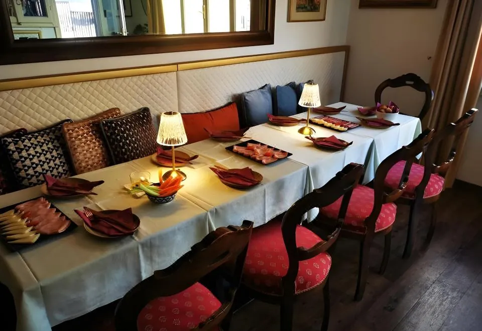 Hotel De Lanzi