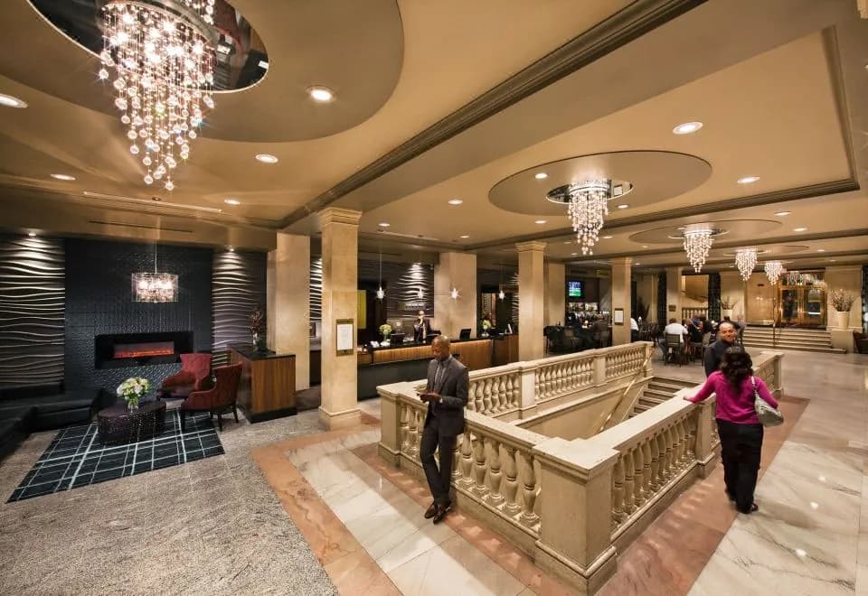 One King West Hotel and Residence