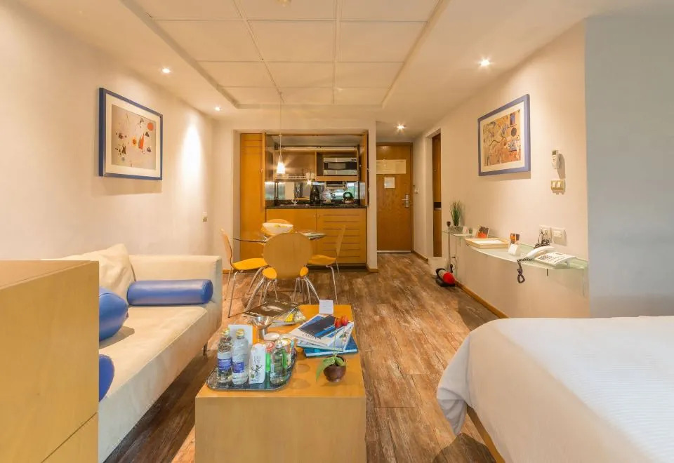 Suites Contempo