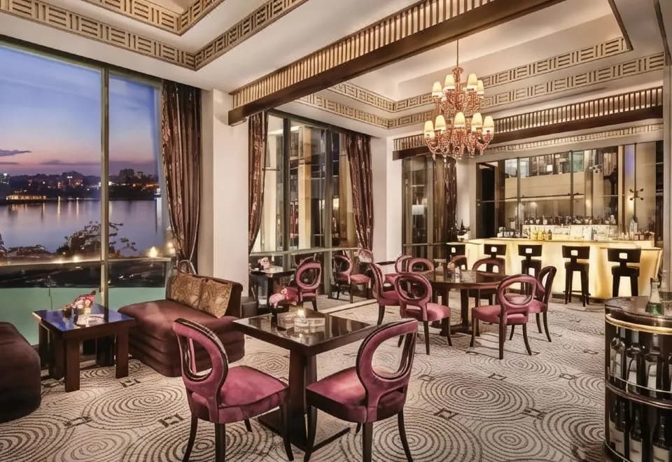 Fairmont Nile City