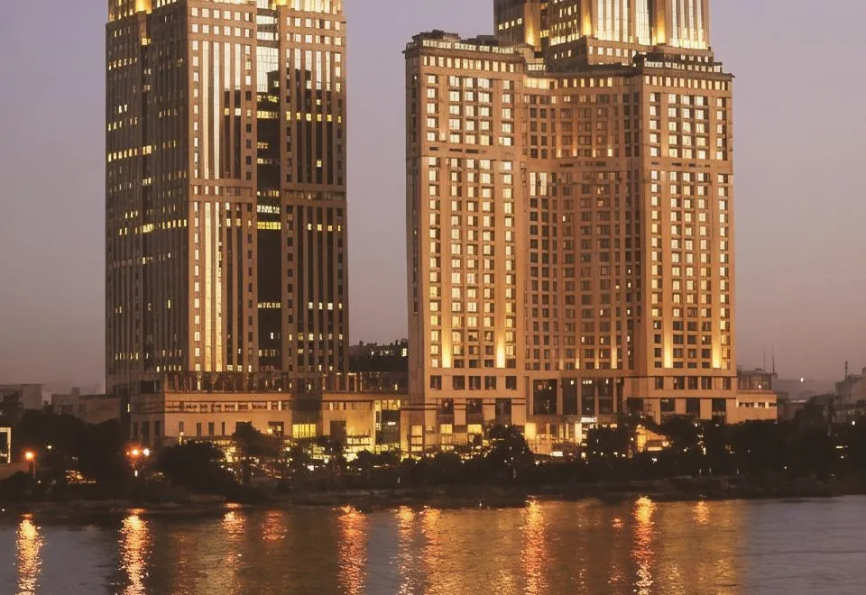 Fairmont Nile City