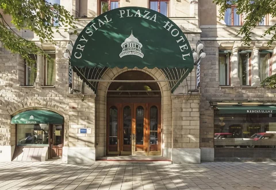 Crystal Plaza Hotel