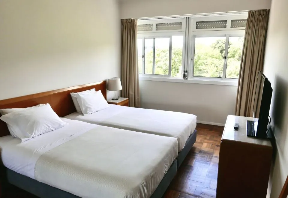 Lisboa Central Park Hotel Suites & Studios