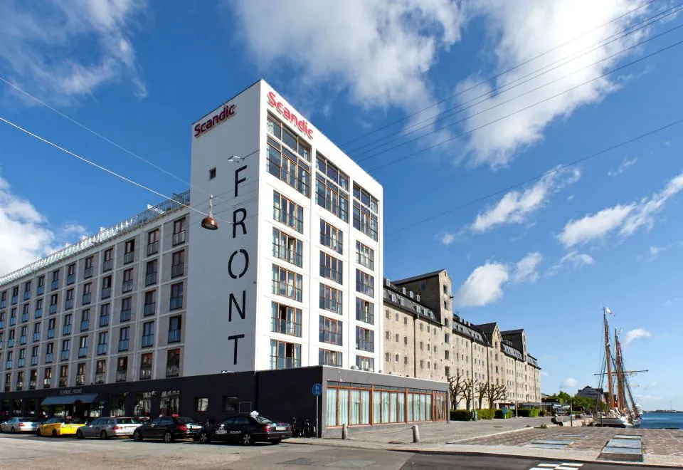 Scandic Front