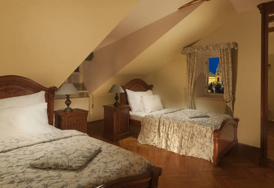 Boutique Hotel Constans