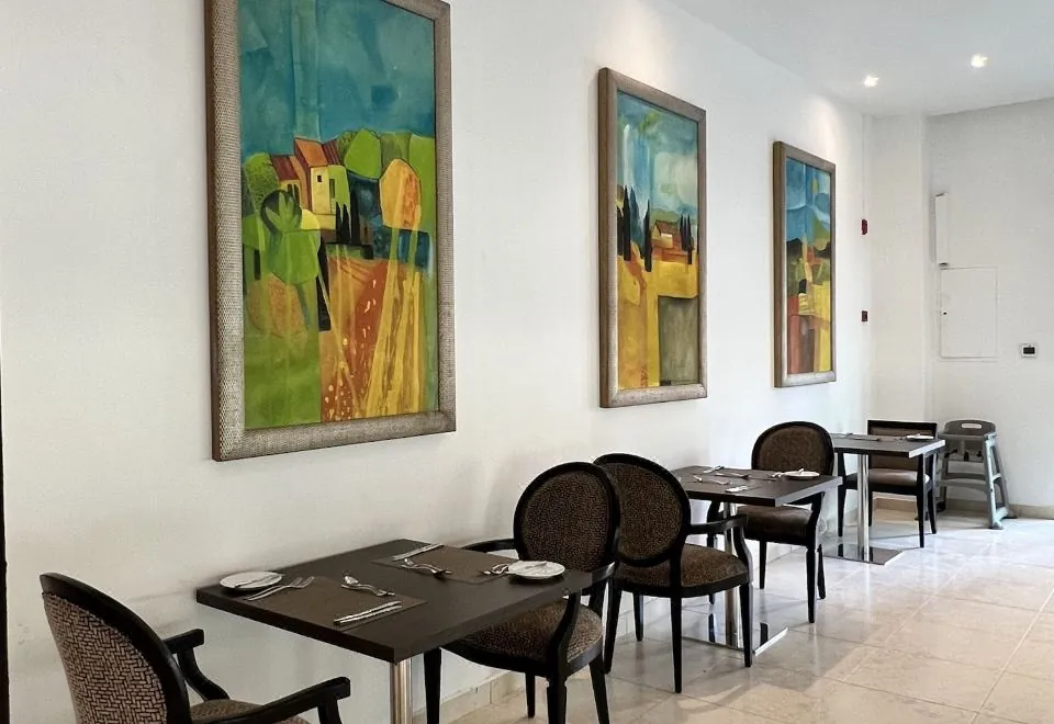 City Seasons Suites