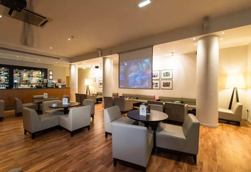 Holiday Inn EDINBURGH by IHG
