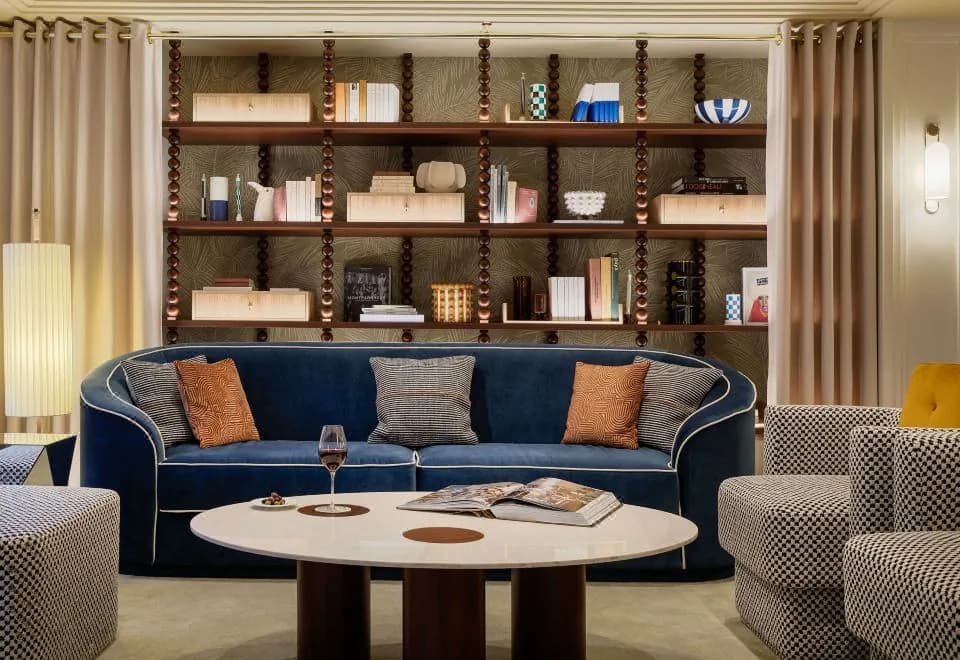 Hotel Faubourg Galant Paris- Handwritten Collection