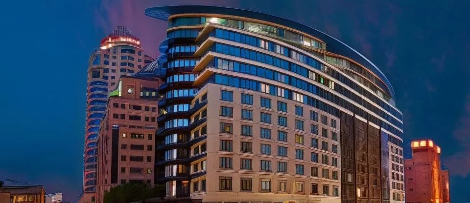 Davinci Hotel on Nelson Mandela Square