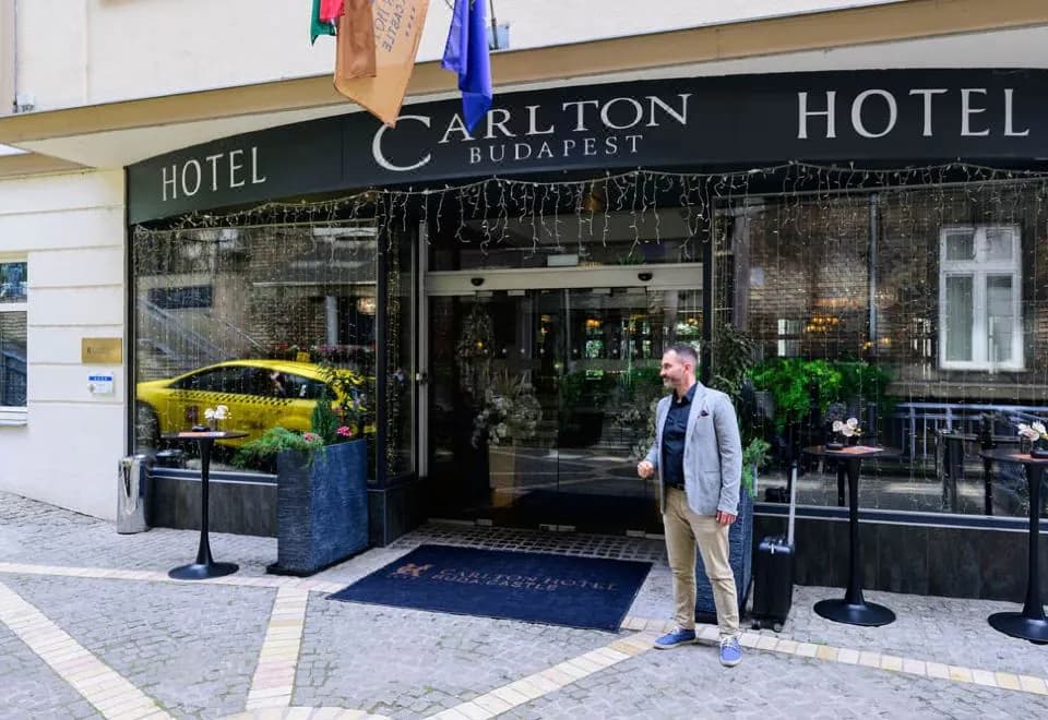 Carlton Hotel Buda Castle