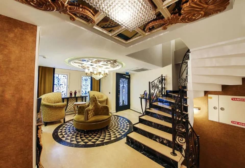 Katelya Hotel