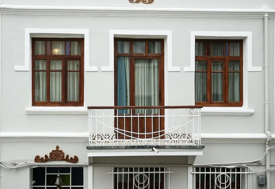 Katelya Hotel