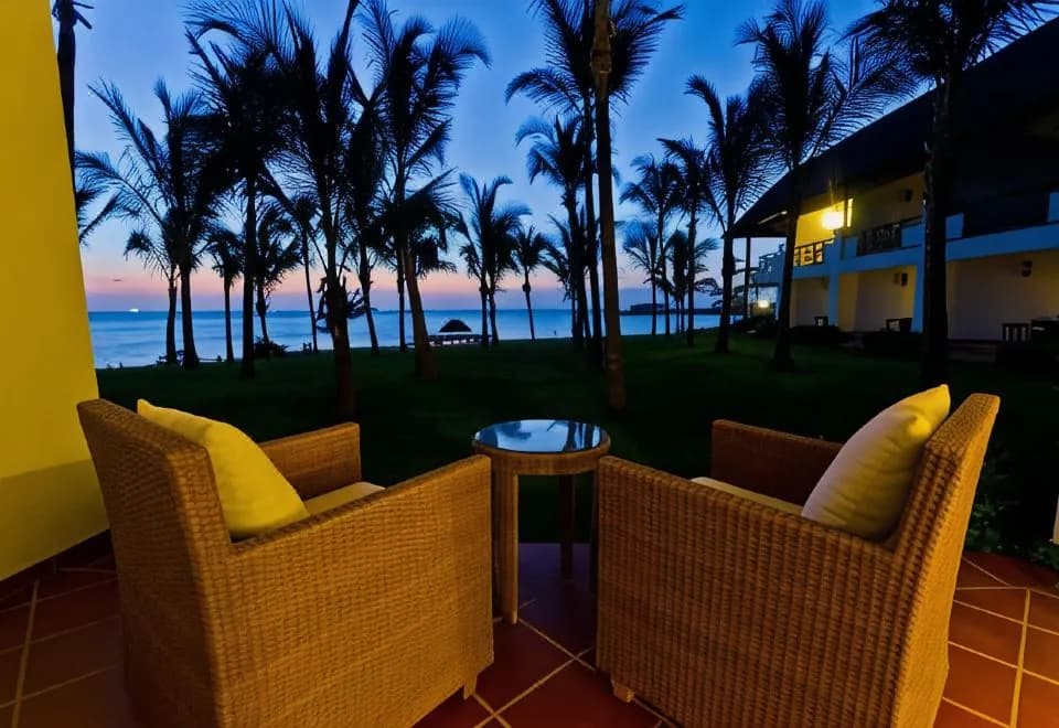 Sea Cliff Resort & Spa