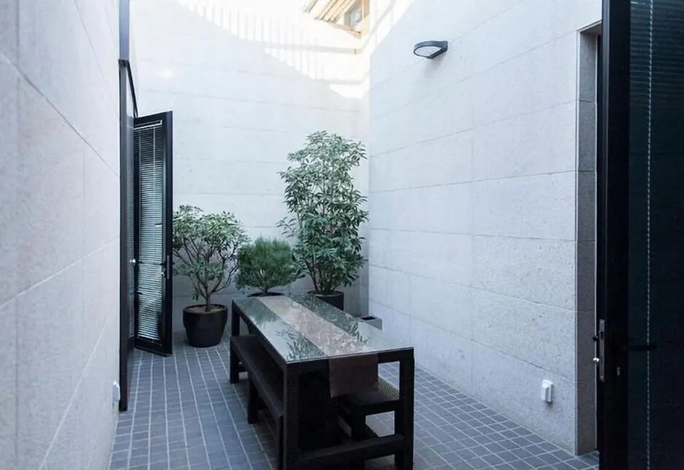 Borjomi Boutique Seoul Hotel