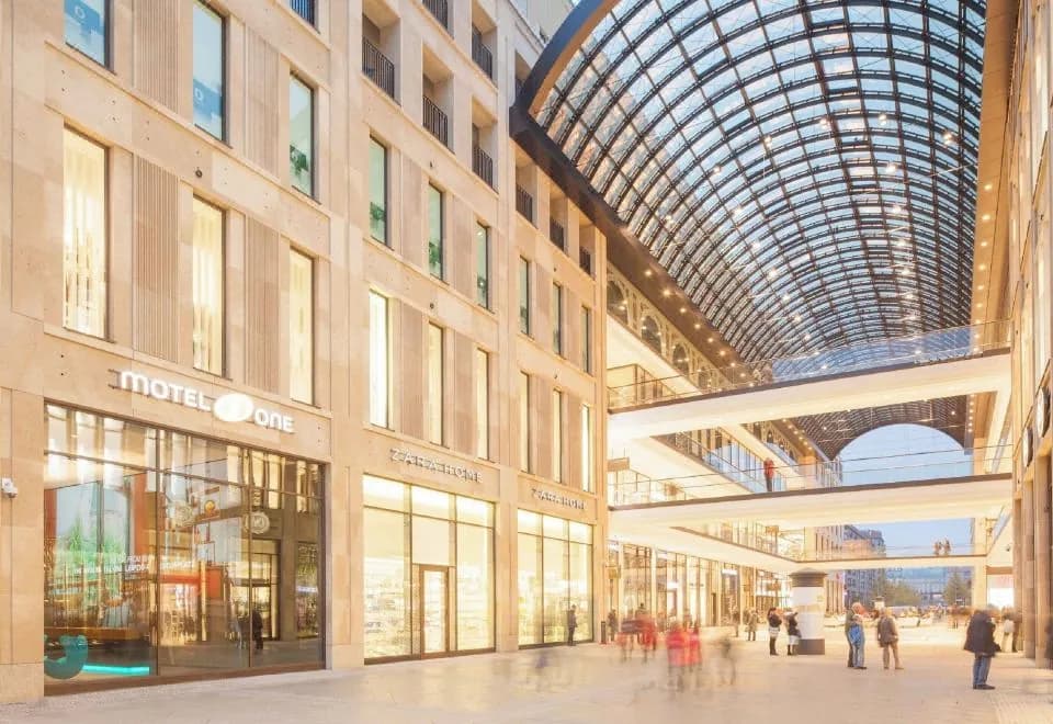 Motel One Berlin-Potsdamer Platz