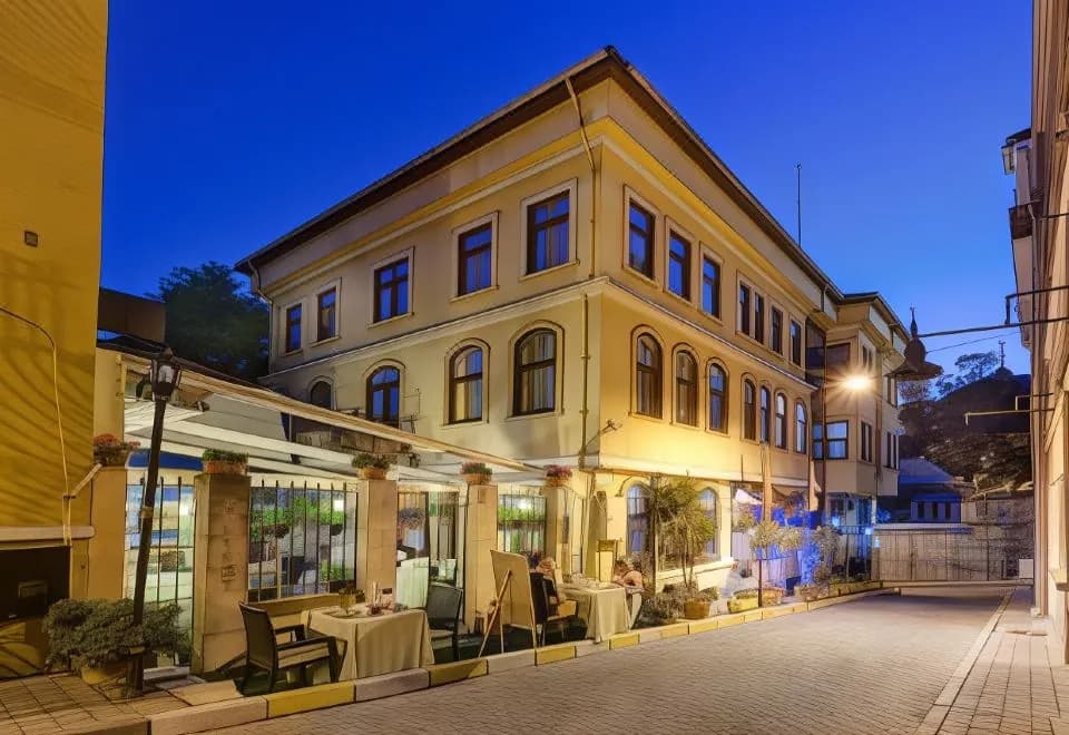 Arena Hotel - Special Class
