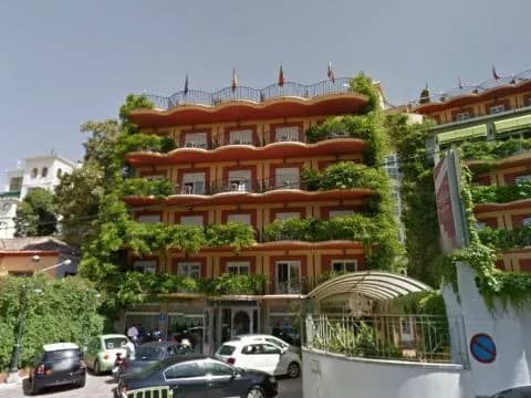 Los Angeles Hotel & Spa