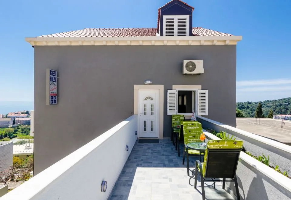 Guest House Nikolina