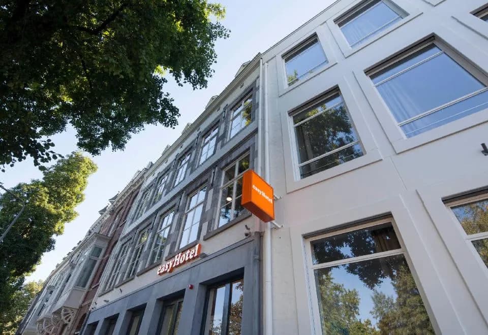 EasyHotel Maastricht City Centre