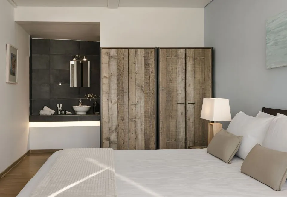 Troulanda Acropolis Suites