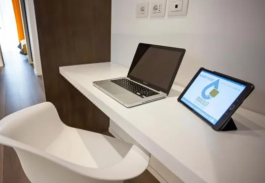 Dimora Mefite-Camere Con Bagno Privato e Self Check-IN