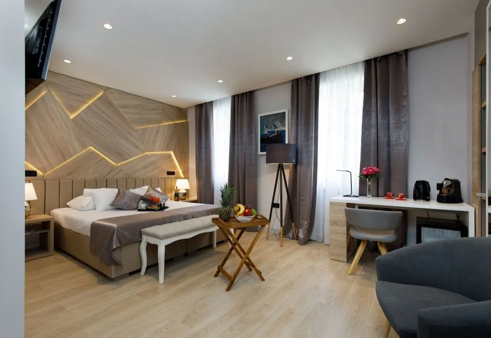Sailor Boutique Rooms