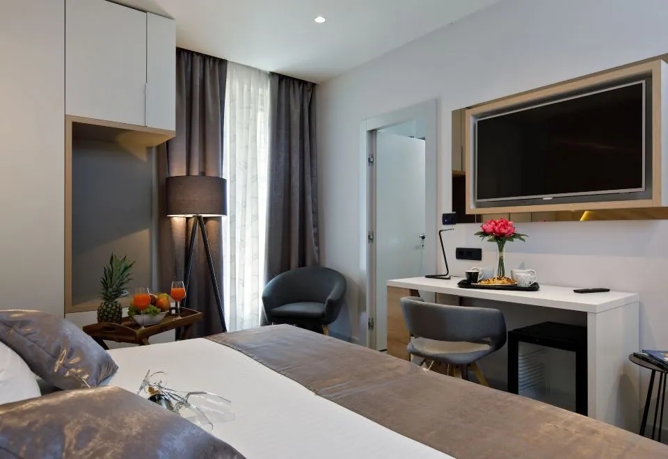 Sailor Boutique Rooms