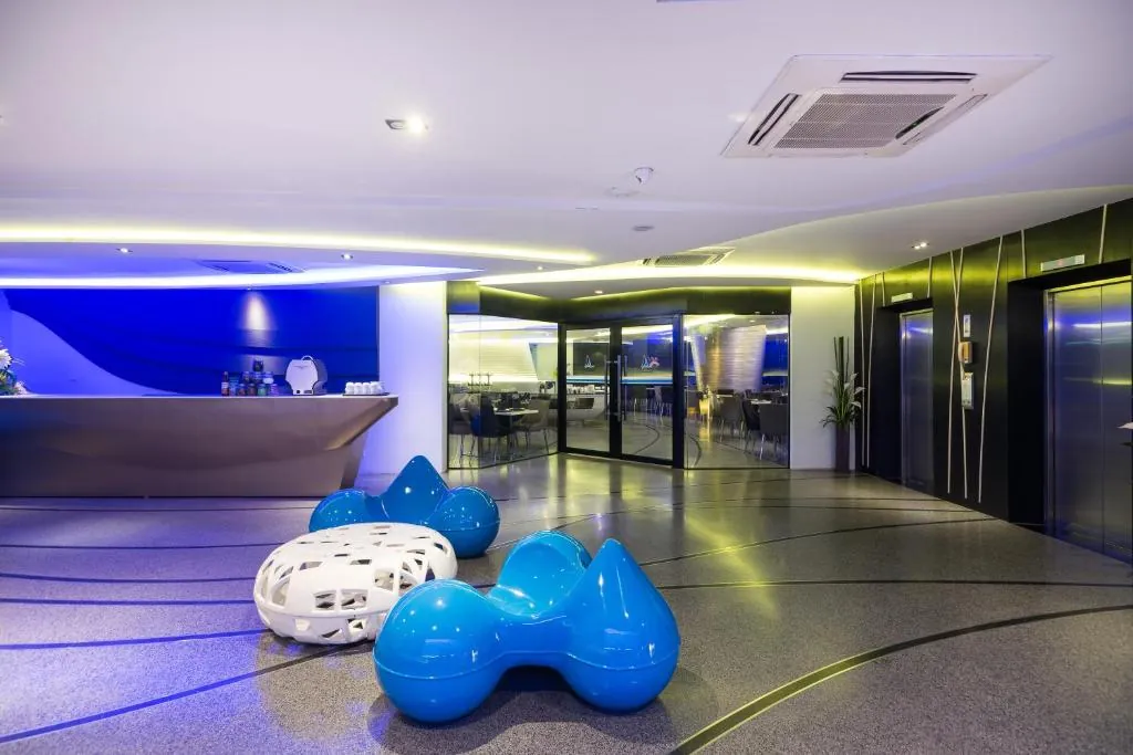 Blue Boat Hotel JC