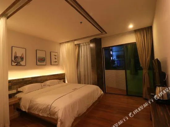 Banyan Inn