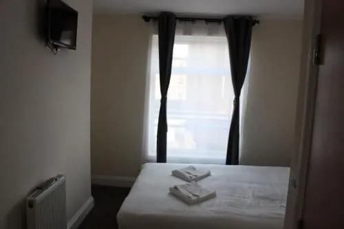 Daisy Hotel