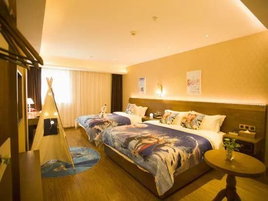 Haofeng Yazhi Hotel (Shanghai International Tourist Resort Tangzhen Metro Station)