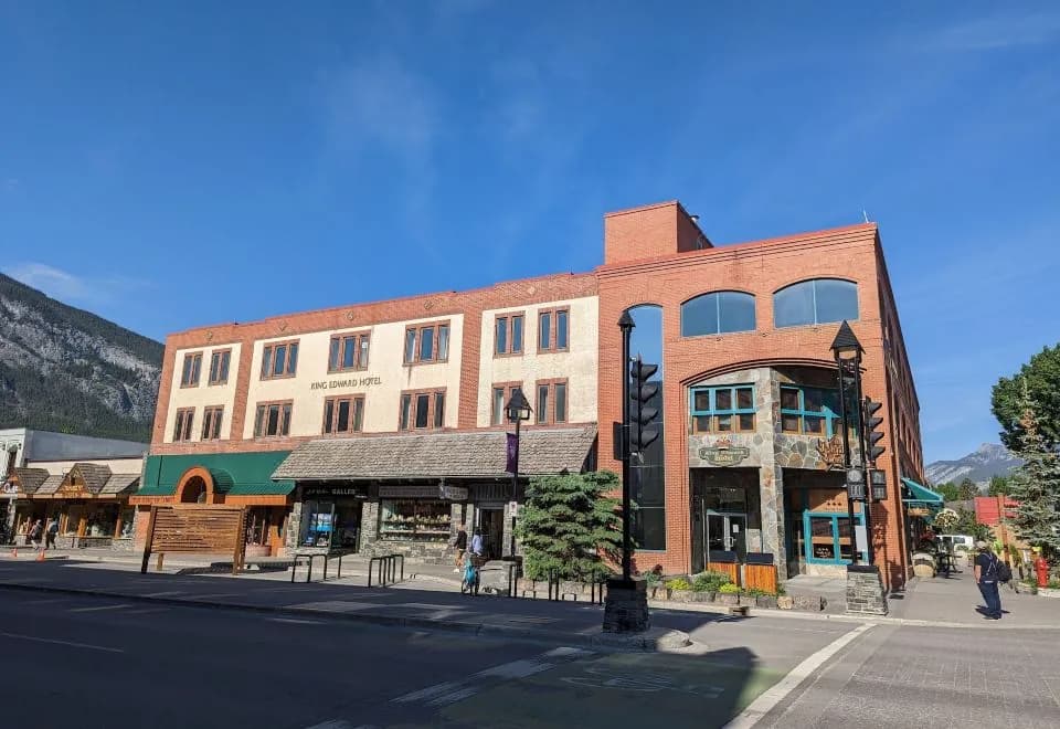 King Edward Hotel