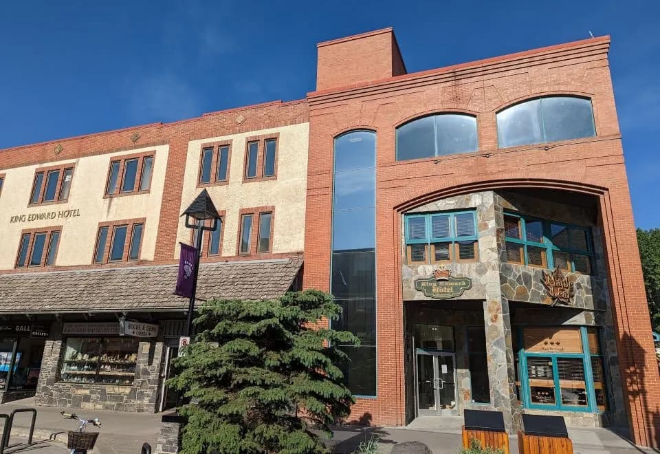 King Edward Hotel