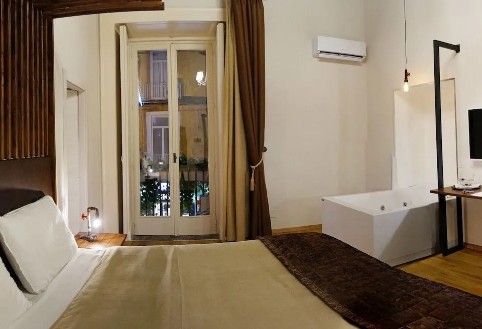 Duomo Luxury Suites