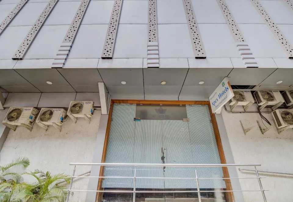 Hotel Address Inn