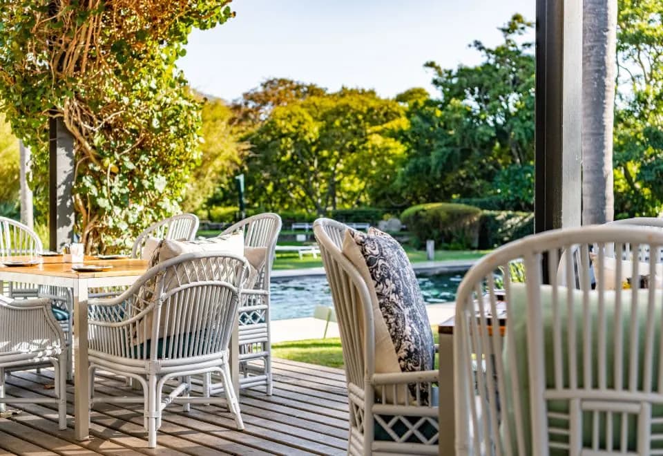 Vineyard Hotel