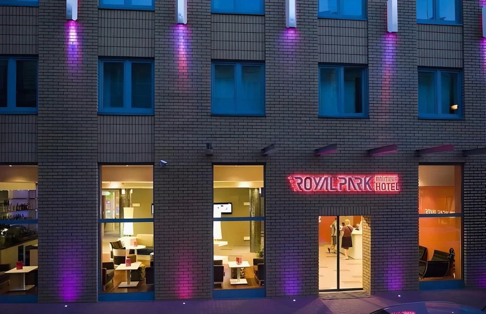 Royal Park Boutique Hotel