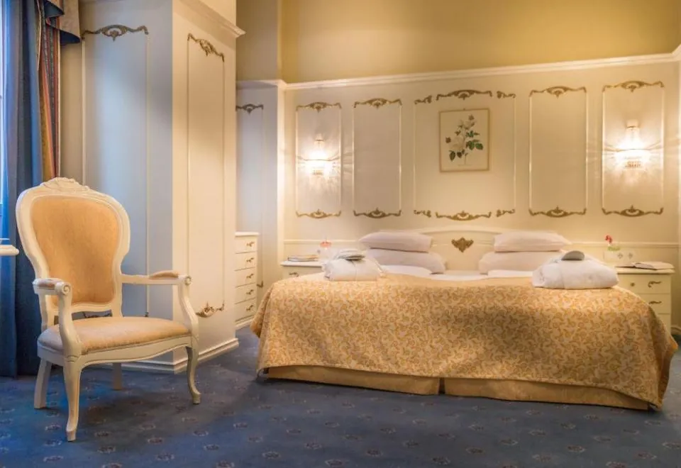 Schlosshotel Römischer Kaiser